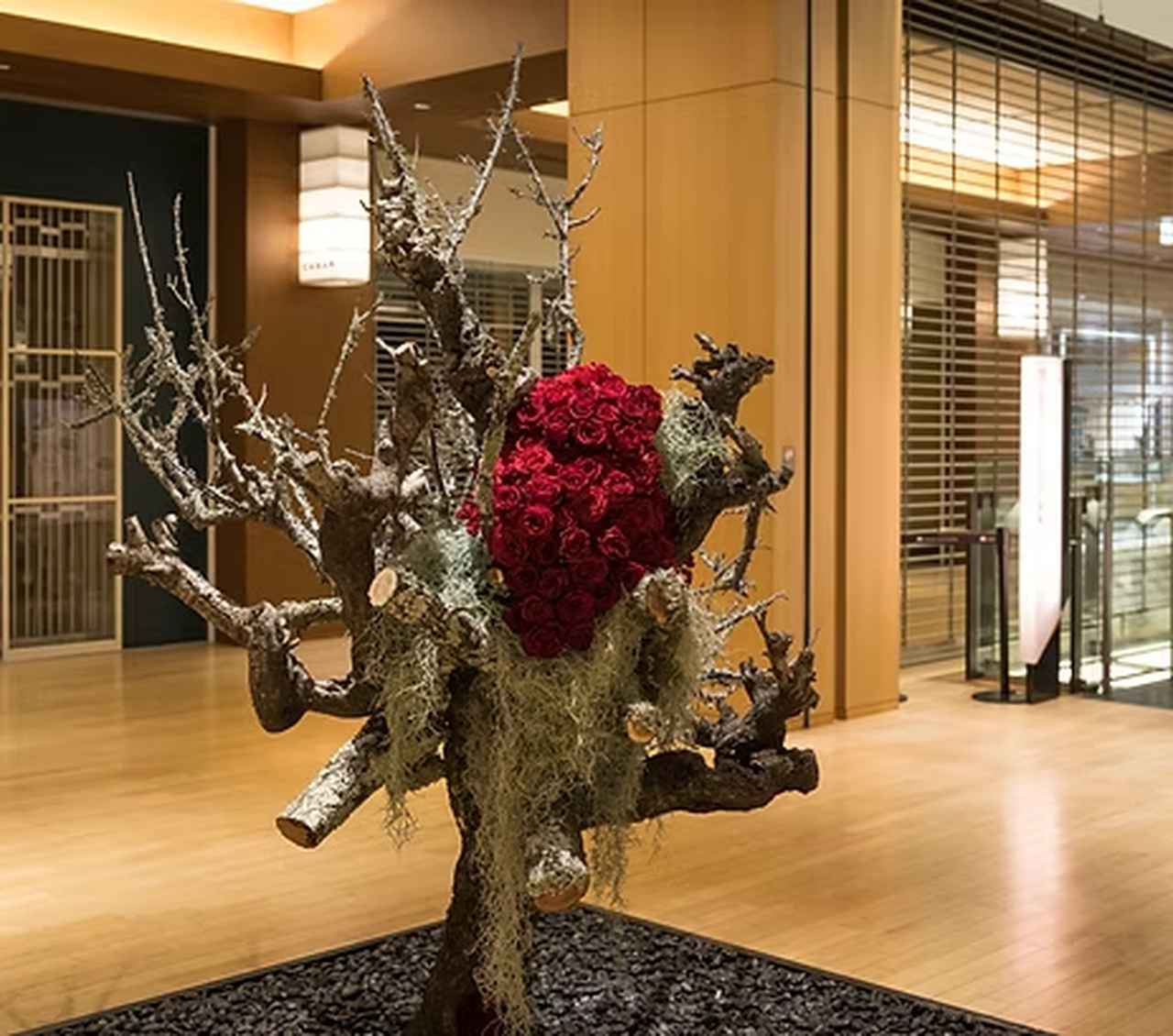 画像: 優秀作品賞 3位|エールフランス賞 間に、薔薇 久保島 一裕