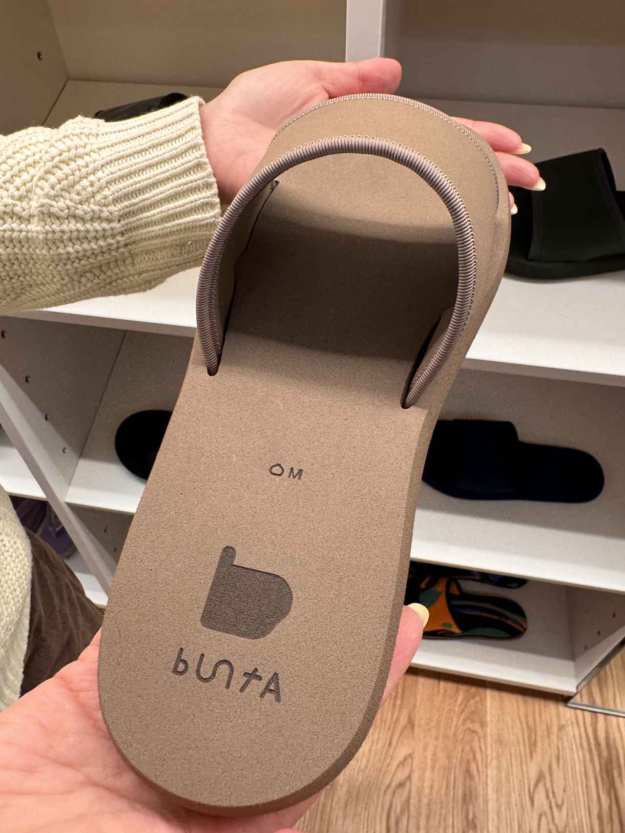 画像1: 素足よりも心地よい♡神戸の技術が息づく“新感覚”!エアラバーブランド「buntA(ブンタ)」