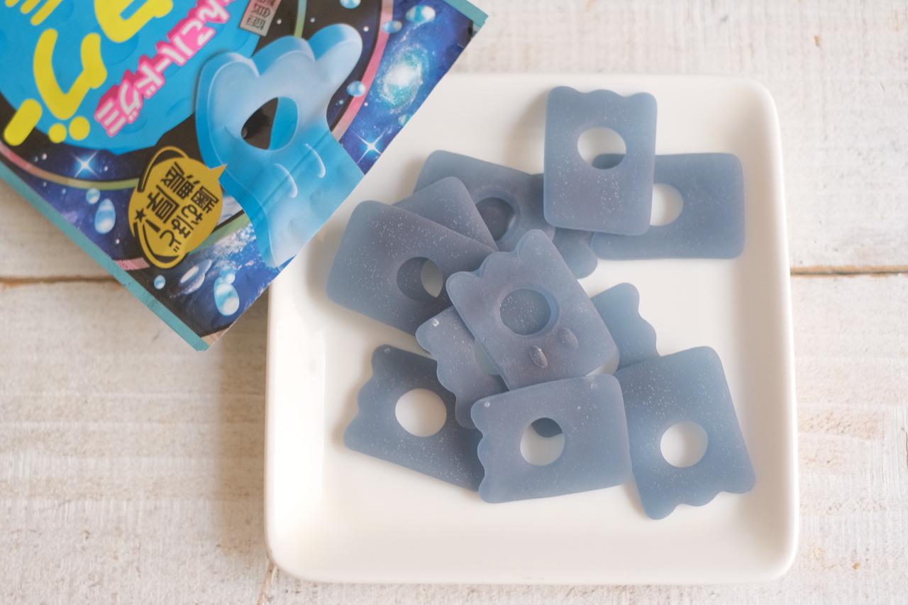 画像8: 【試食レポ】シリーズ誕生から6年目を迎える「ペタグーグミ」がリニューアル！レアな「ちびペタグー」も見つかるかも？「ペタグーグミ グレープ味」＆「ペタグーグミ ソーダ味」