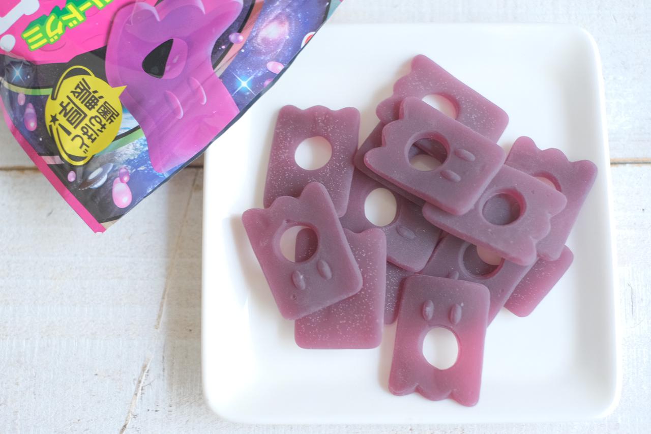 画像2: 【試食レポ】シリーズ誕生から6年目を迎える「ペタグーグミ」がリニューアル！レアな「ちびペタグー」も見つかるかも？「ペタグーグミ グレープ味」＆「ペタグーグミ ソーダ味」