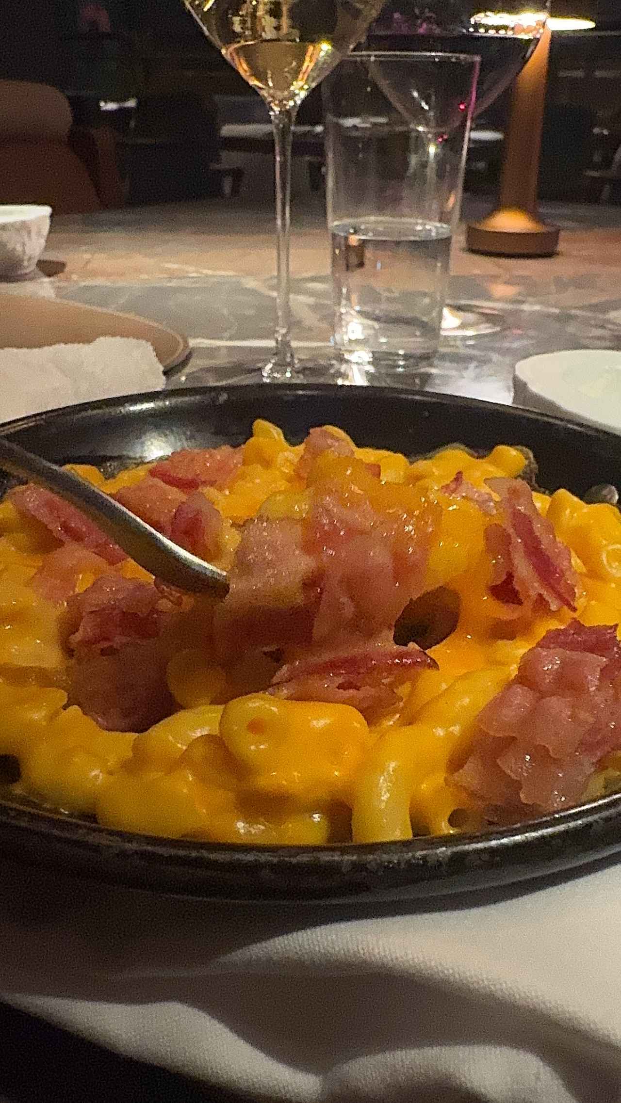 画像: マック&チーズ・カルボナーラ風