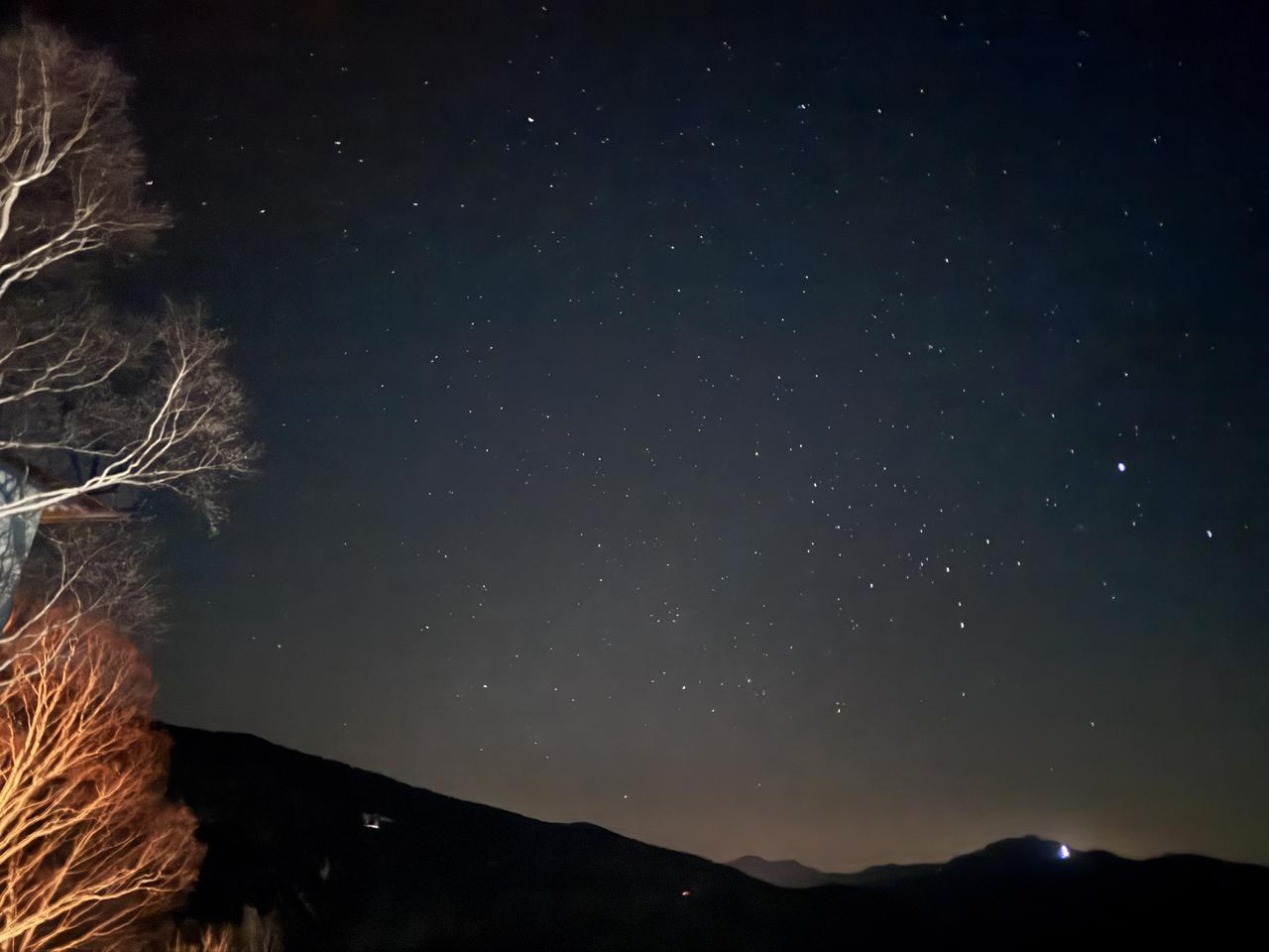 画像1: 星の輝きに心打たれる！標高1,800mが生み出す、天然のプラネタリウム