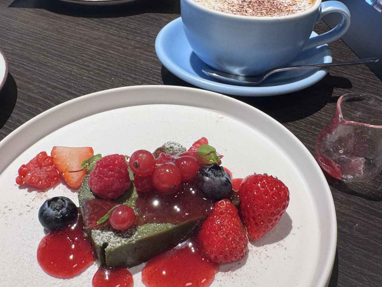 画像3: スペシャリテは「とろける抹茶テリーヌショコラ」