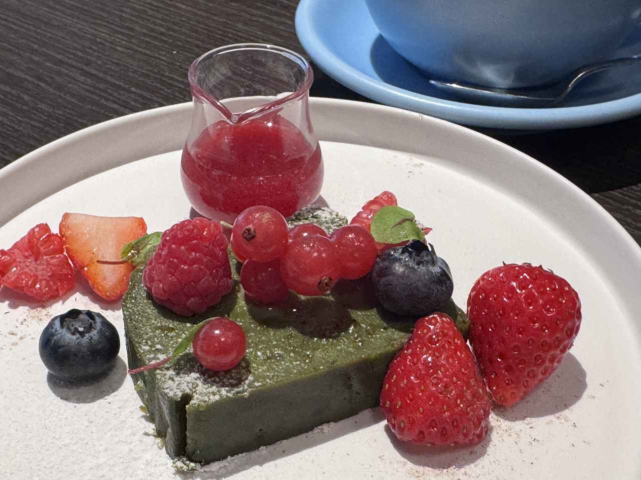 画像1: スペシャリテは「とろける抹茶テリーヌショコラ」