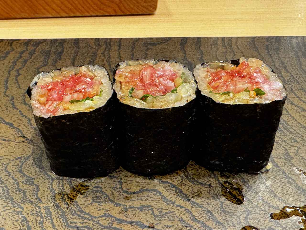 画像2: 世界で唯一の「鮨屋の卒業式」♡若手職人が巣立つ場所【鮨 銀座おのでら 登龍門】