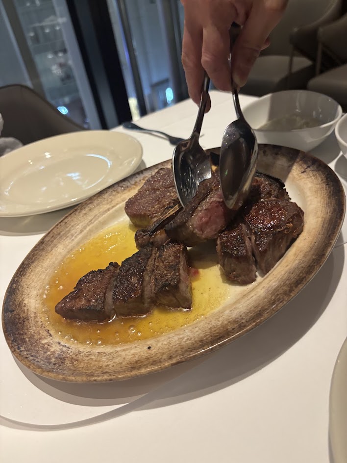 画像1: ENTREE : USDAプライム 熟成肉Tボーンステーキ SIDE DISH:マッシュポテト&クリームレスクリームスピナッチ