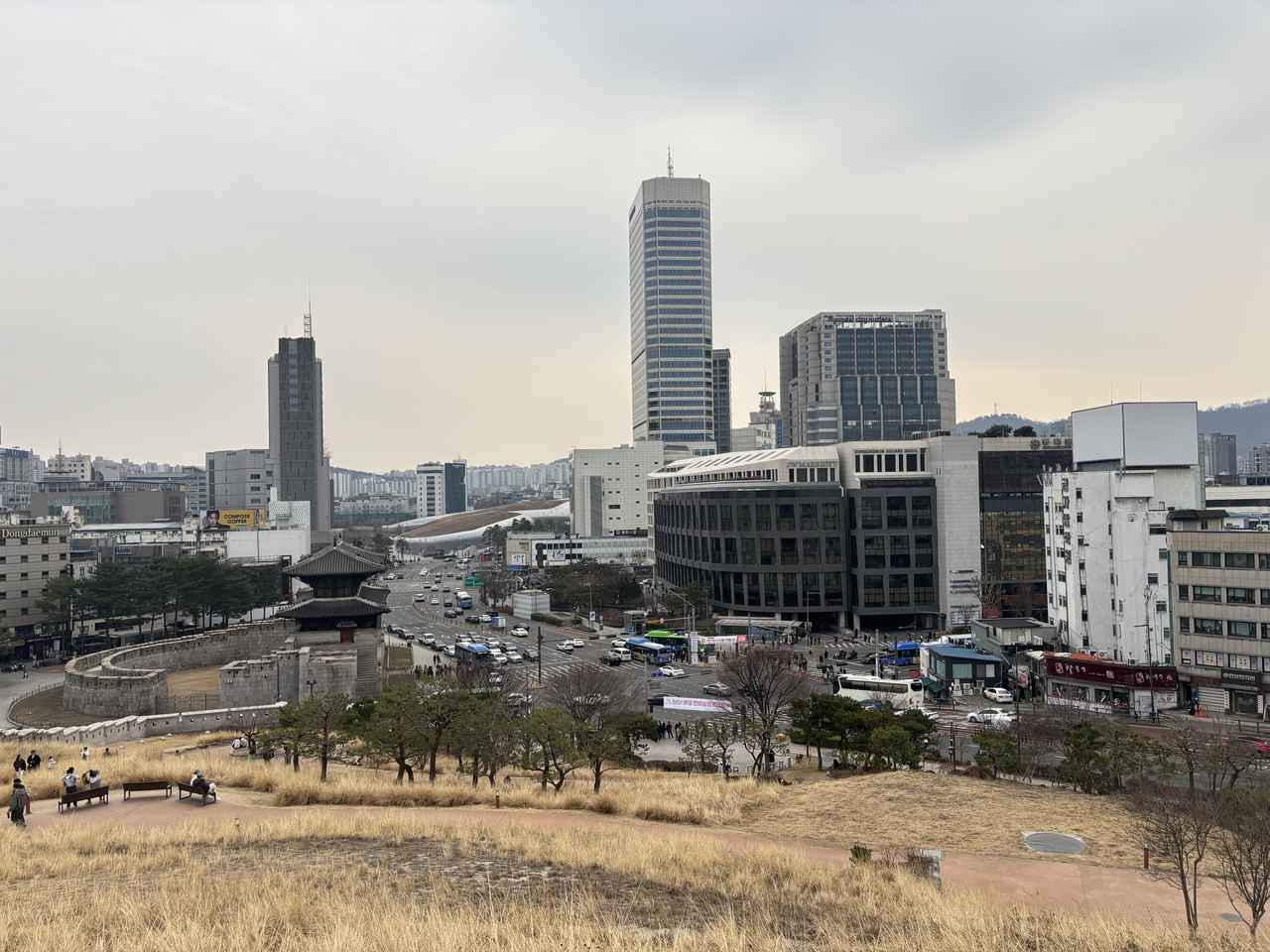 画像1: ナクサン（駱山）公園でハイキング