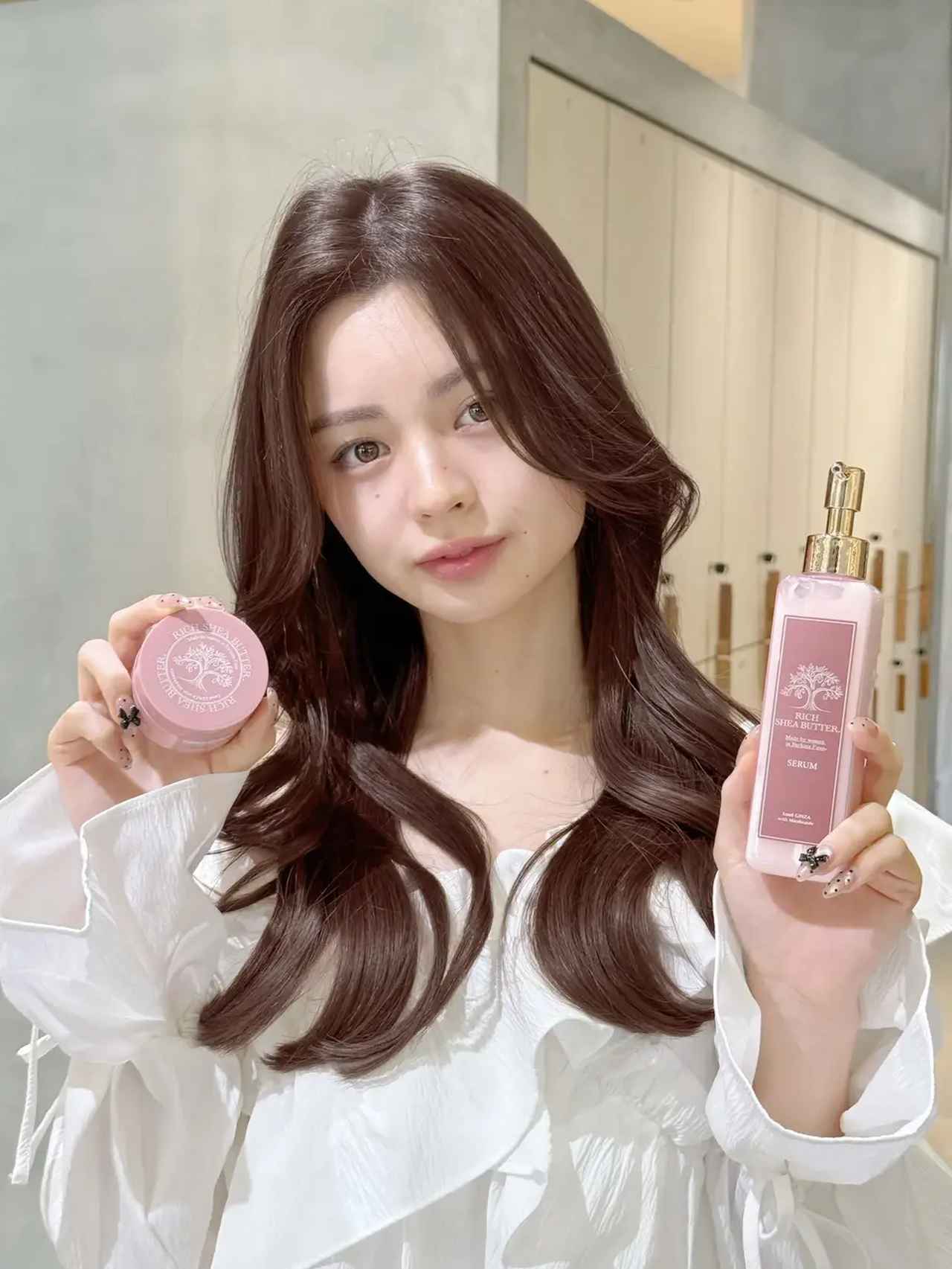 画像: リッチバターバームを用いたヘアスタイルの様子