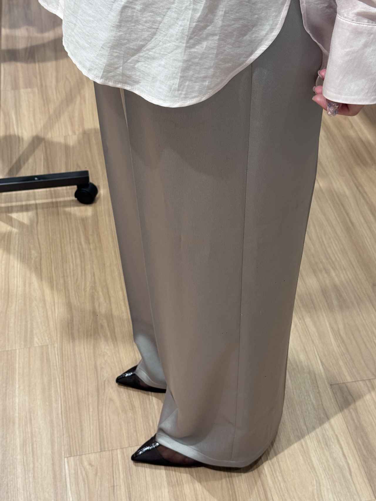 画像5: “ラクしてサマになる”が新常識♡PLSTの進化系イージーパンツ「ラクサマパンツ」でつくる、夏のきれいめリラックス