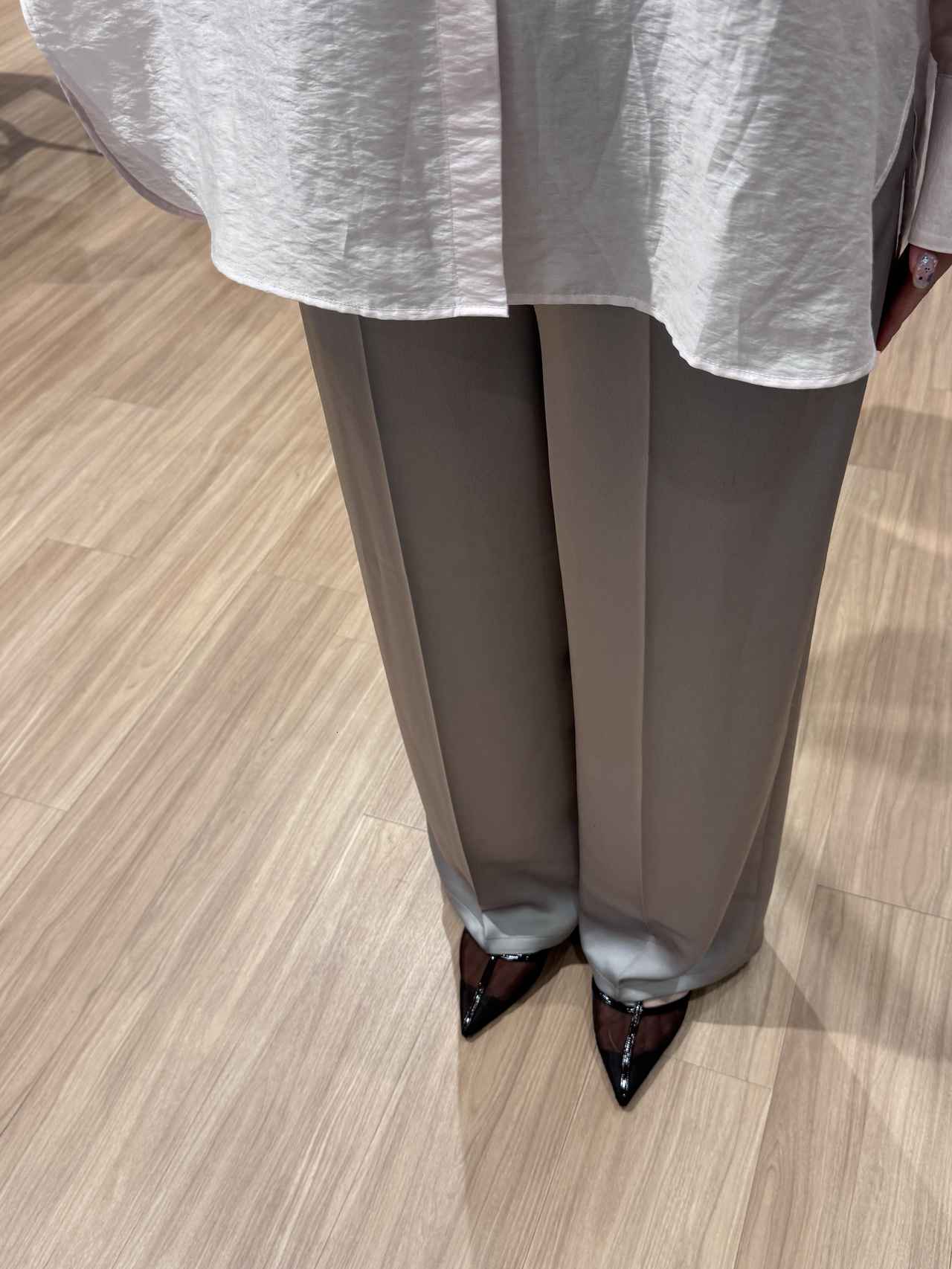 画像4: “ラクしてサマになる”が新常識♡PLSTの進化系イージーパンツ「ラクサマパンツ」でつくる、夏のきれいめリラックス