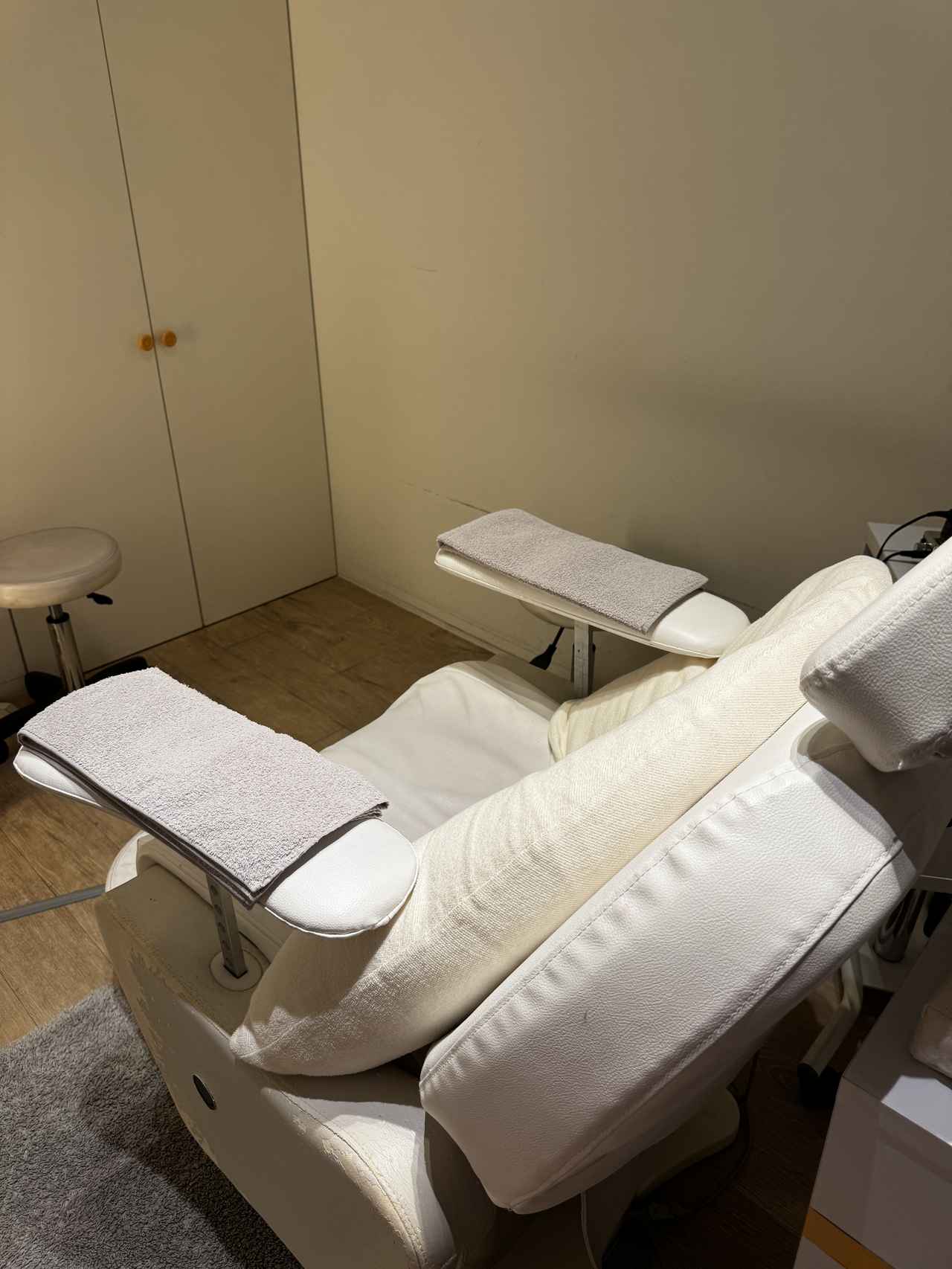 画像2: リクライニングチェア✖落ち着く個室でリラックス