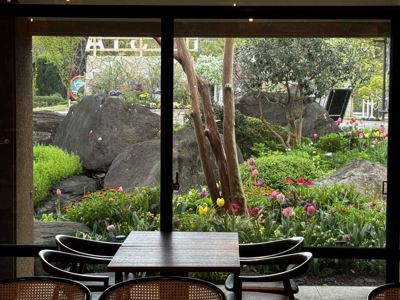 画像4: 朝は40種類のブッフェで“元気をチャージ”