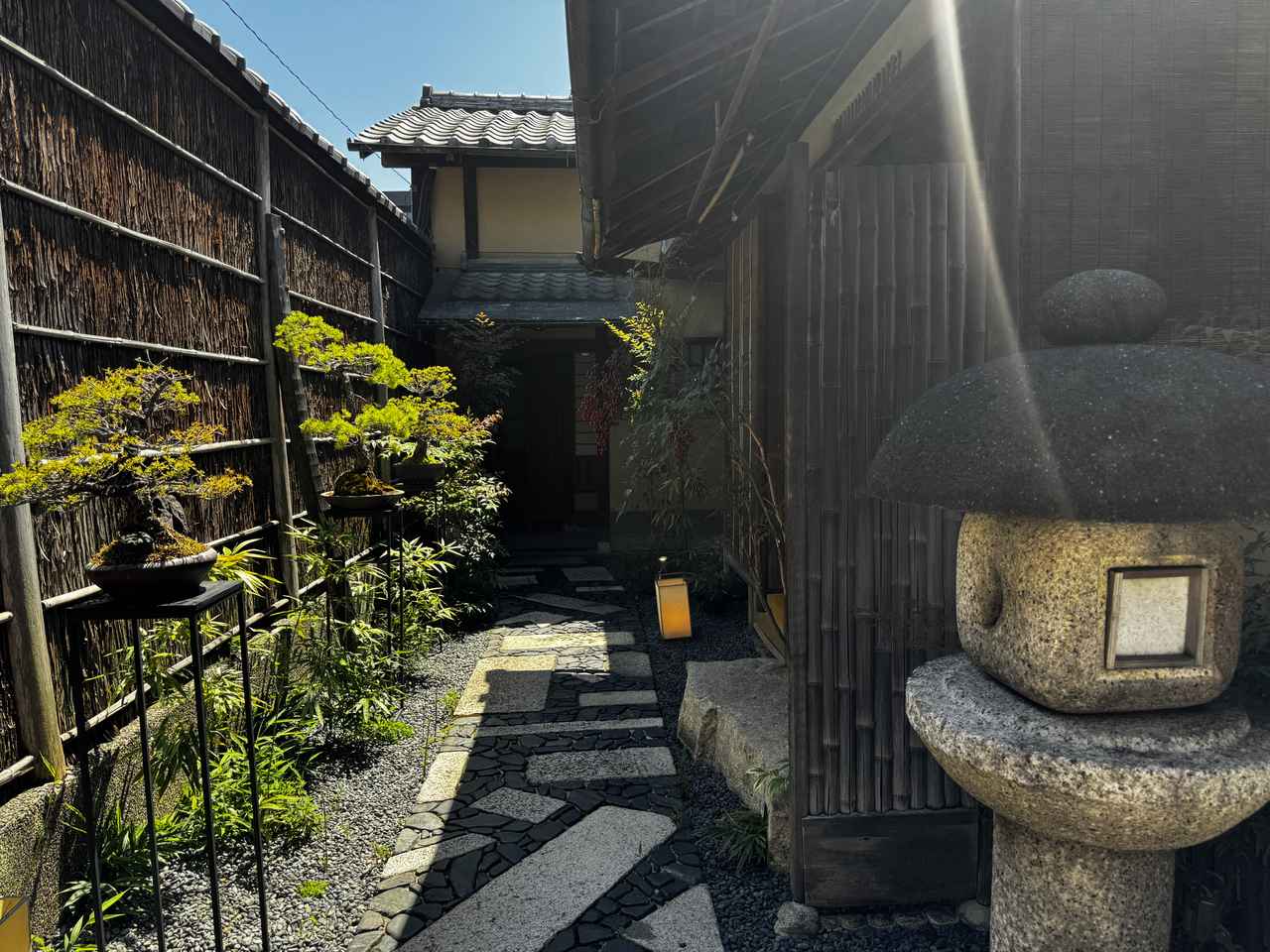 画像1: 千年の美意識が息づく東山♡「THE KISSA」で味わう京都らしい静かな時間