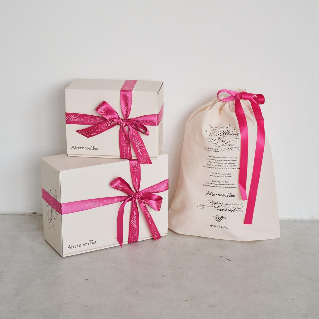 画像: 限定ピンクのラッピングで特別感をプラス