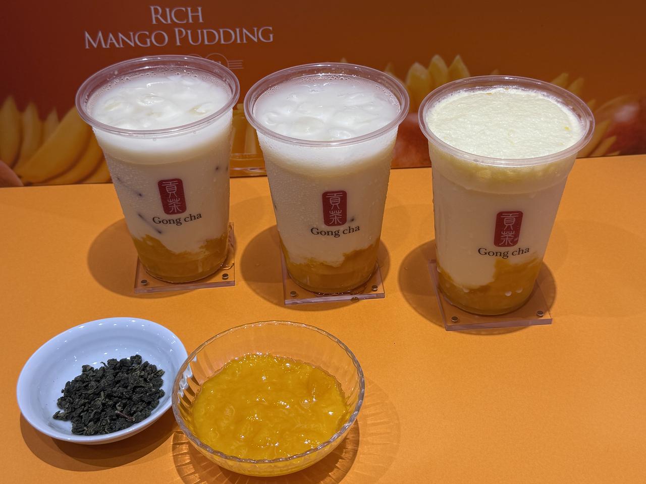 画像: リッチ マンゴープリン ミルクティー（ICED/M）670円 リッチ マンゴープリン ココナッツミルクティー（ICED/M）720円 リッチ マンゴープリン ジェラッティー（FROZEN/M）700円 リッチ マンゴープリン 100円 ※記載価格はすべて税込みです。 ●販売店舗　　　　　国内ゴンチャ全店 ※一部商品を販売していない店舗がございます。 ●発売日　　　　　　2026年4月27日(月) ●カスタマイズ　　　追加トッピングは2つ可能です