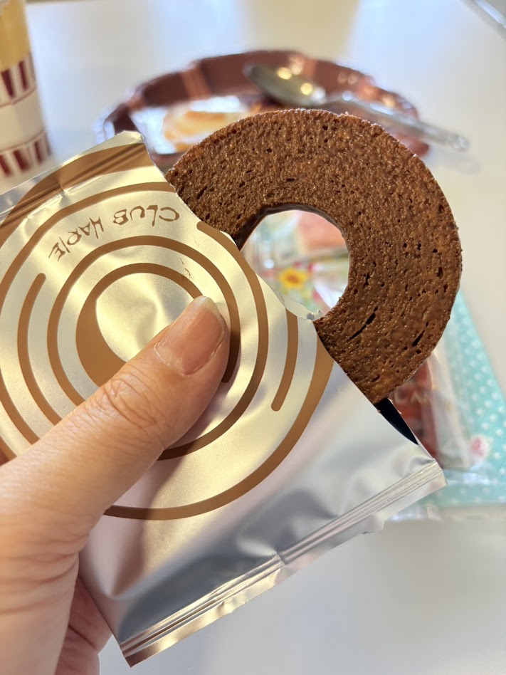 画像1: ④クラブハリエ　バームショコラ ド ヴォヤージュ ミルクチョコ　6個入　価格：1,782 円