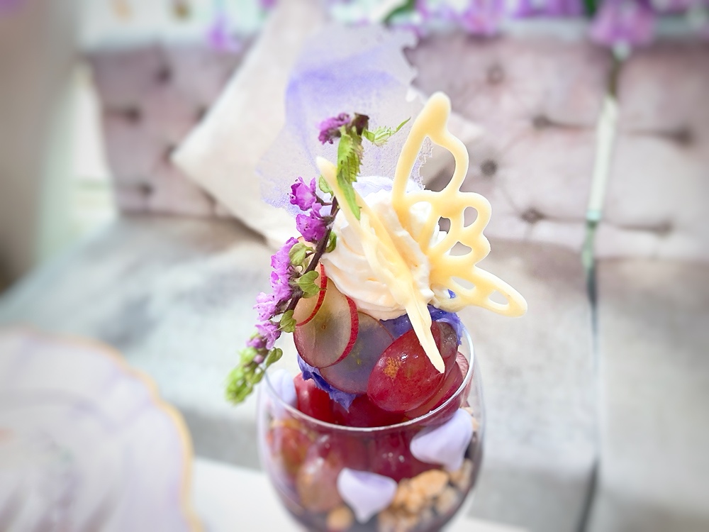 画像8: 美しい藤色に癒されて…♡お花でいっぱいのアフタヌーンティーは、“映え”だけじゃない夢体験！