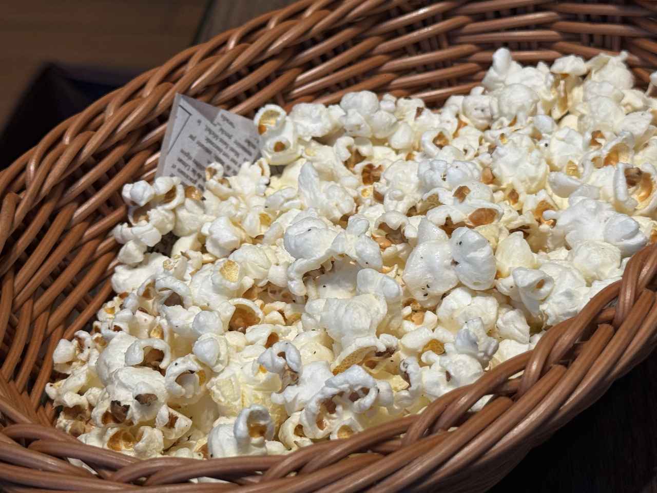 画像: トリュフ風味のポップコーン