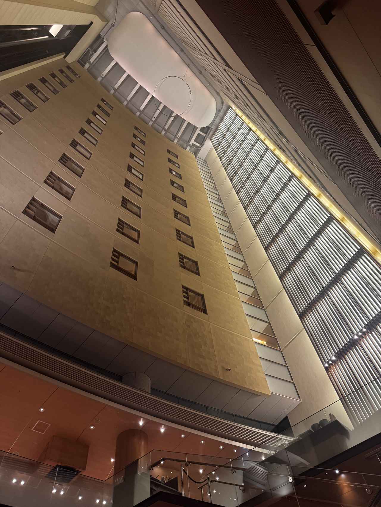 画像1: 丸ノ内ホテルで味わう美食旅♡夜風と楽しむビアプラン「BEER TRIP MARUNOUCHI 2026」