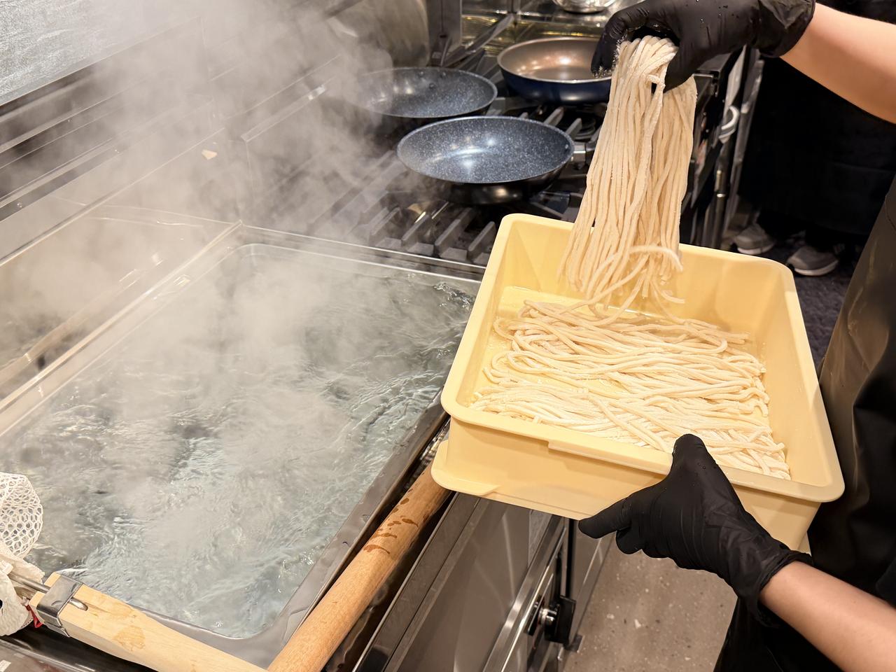 画像7: 世界一贅沢な和牛うどん♡A5和牛×すき焼き×体験型『麺屋いしヰ 銀座店』が5月24日グランドオープン！