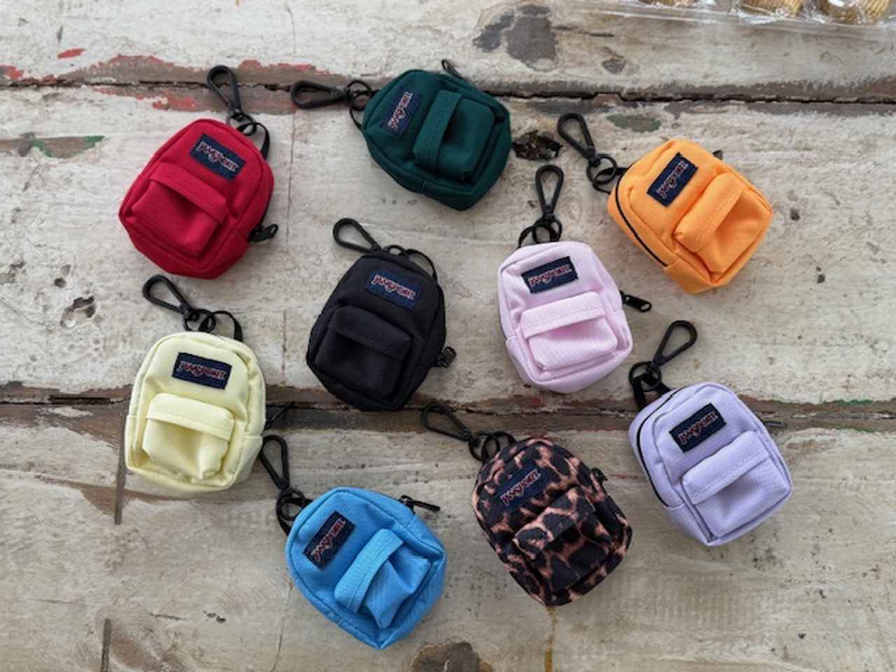 画像: MINI BREAK(ミニブレイク)3,190 円(税込)9 色展開 サイズ:7.5x6x3.5cm(0.16L)30g 600 デニールリサイクルポリエステル 100%