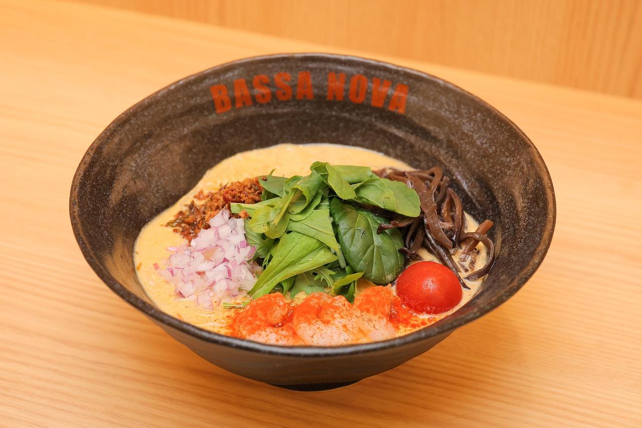 画像: ・ラクサラーメン(1,700円)