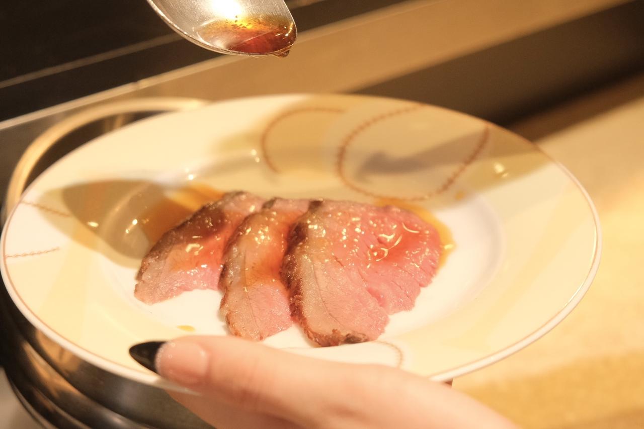 画像: 国産牛ローストビーフ