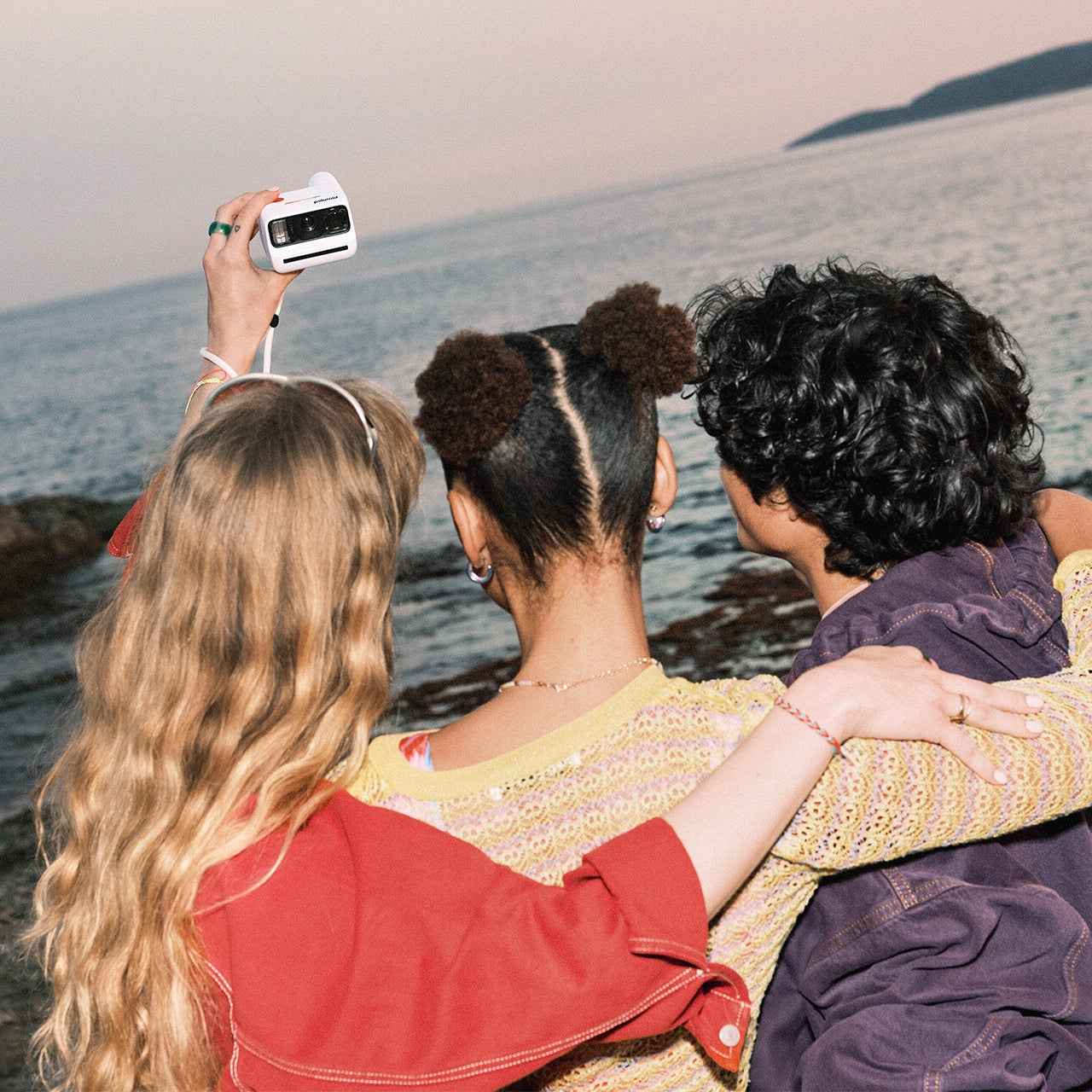 画像: 世界最小サイズで持ち歩きやすさを追求した「Polaroid Go Generation 3」