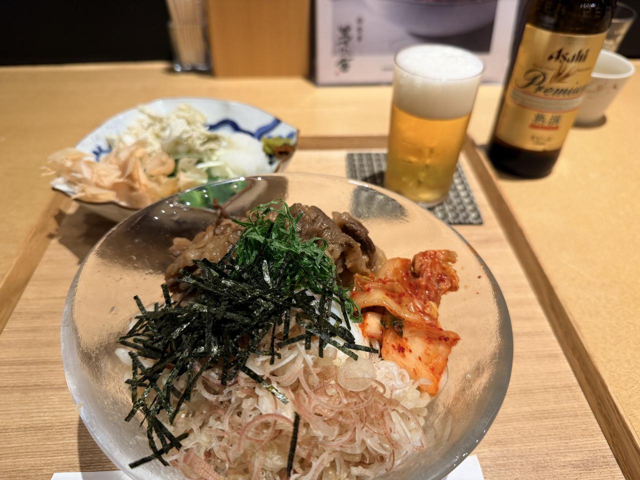 画像: だし和え麺牛しぐれ 1800円(税込) 追加トッピング(海苔、大場、茗荷、キムチ)