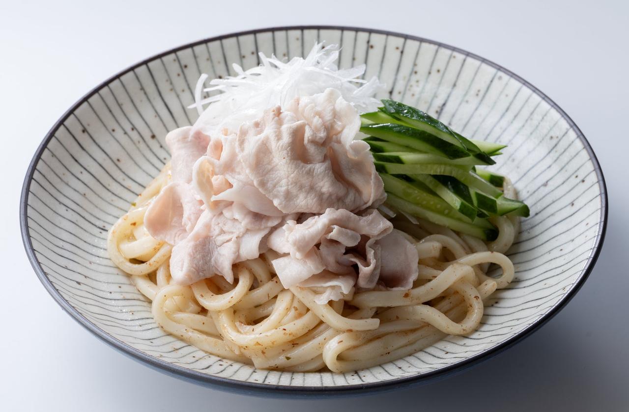画像: だし和え麺 豚しゃぶ 1,500円(税込) ・おすすめの組み合わせ うどん麺+茅乃舎だし