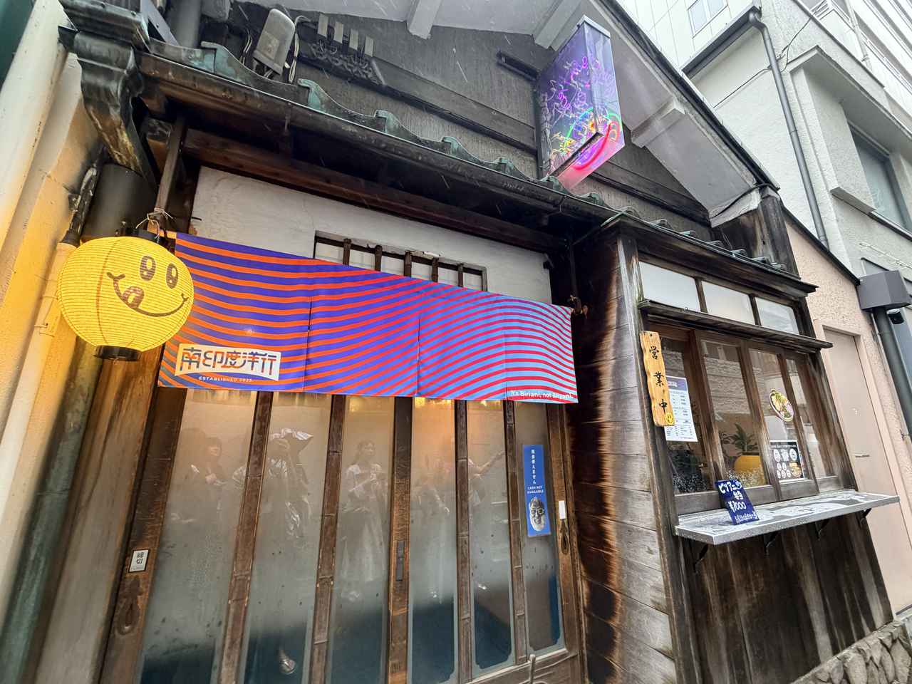 画像: OmnipollosTokyo(老舗うなぎ屋を改装したクラフトビールスタンド)