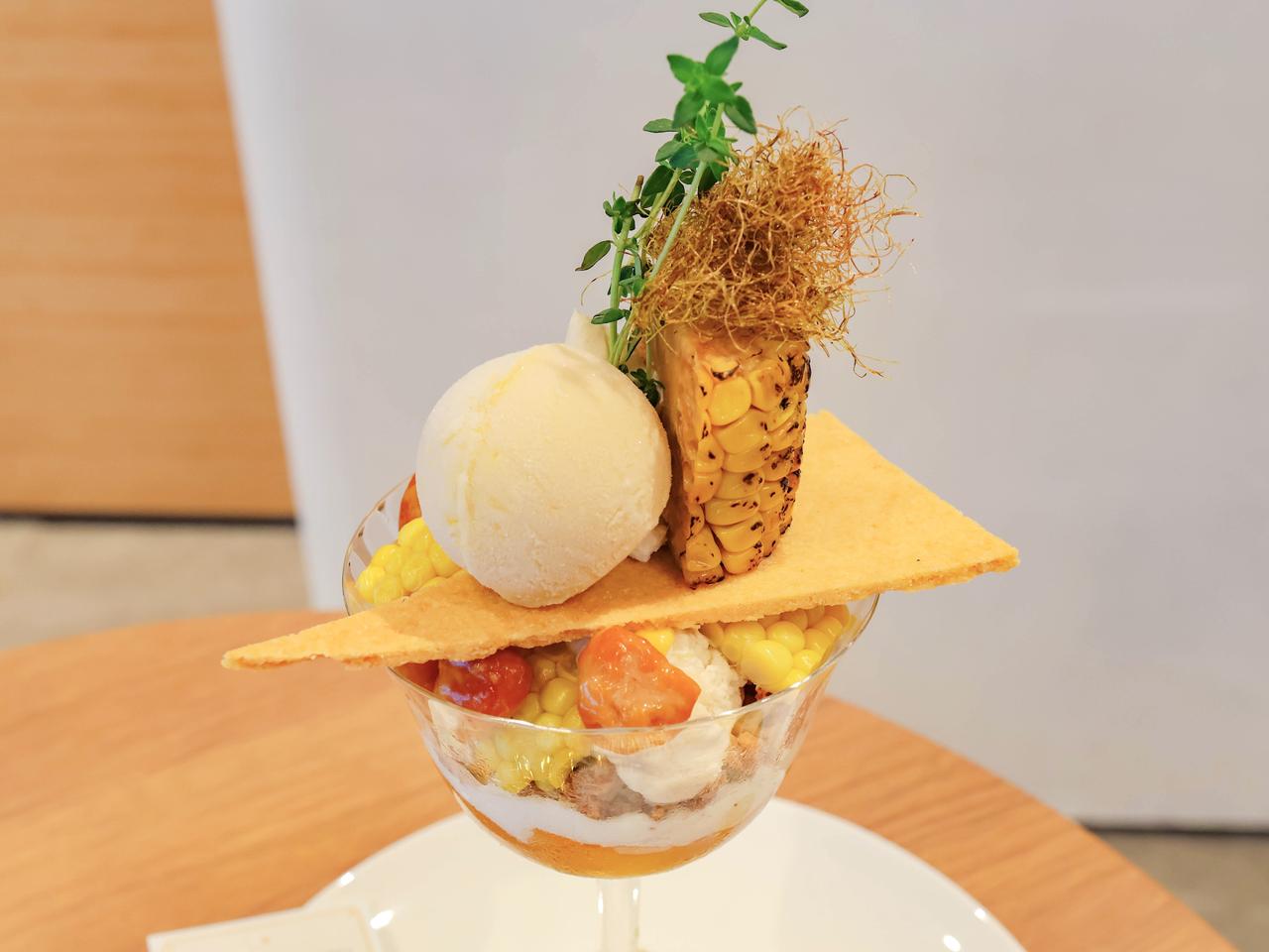 画像2: 懐かしくて新しい！「とうもろこしとココナッツのパフェ」を実食