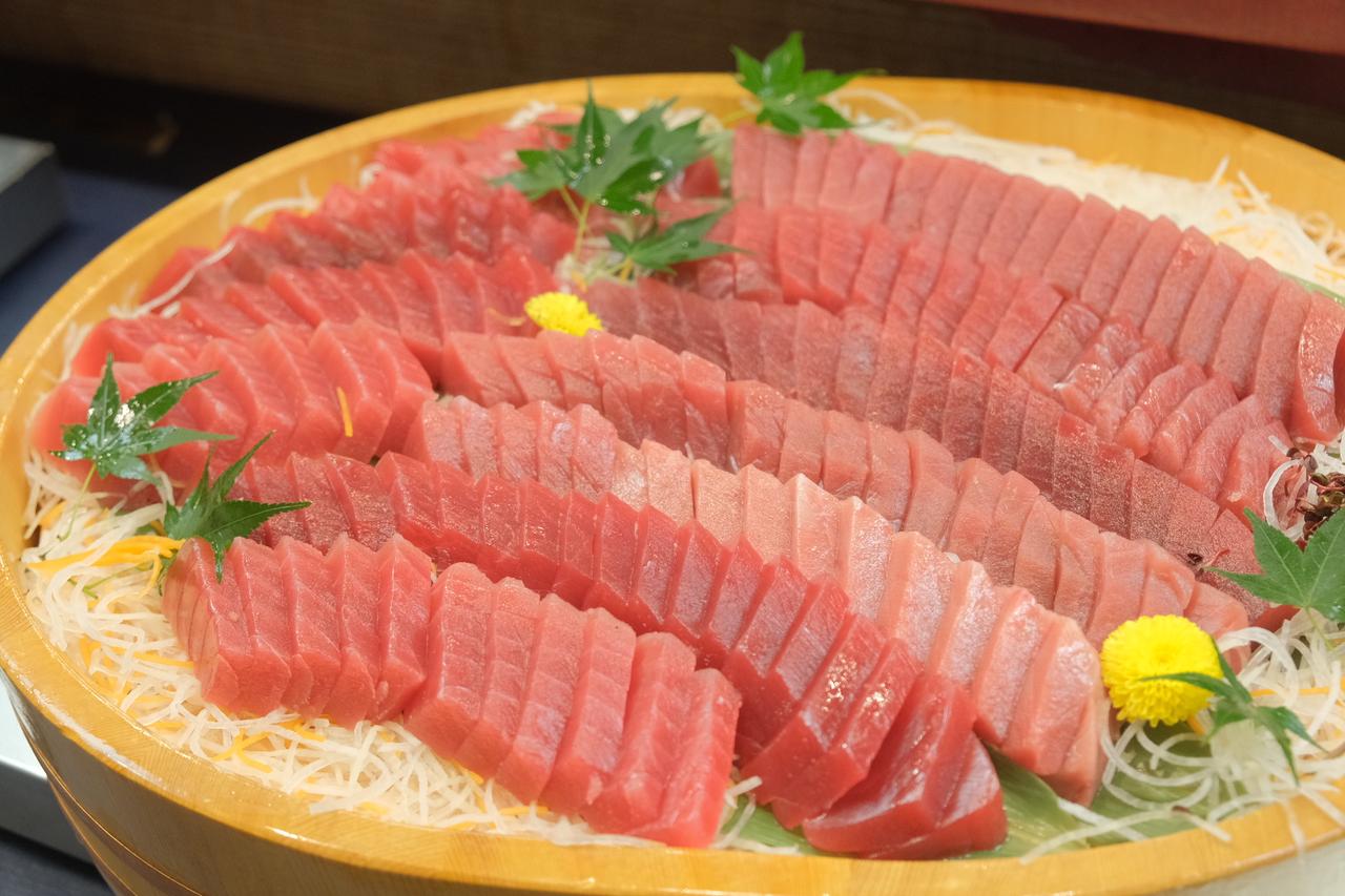 画像: 天然本マグロ赤身のお造り