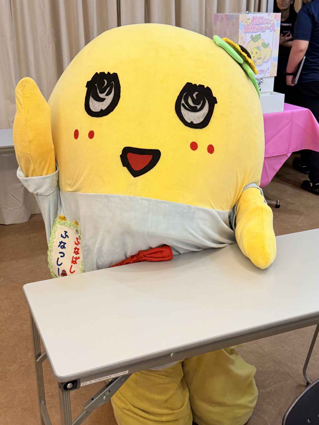 画像2: 初日にふなっしーが登場!「完全にプリケツなっしー!」と岡山の白桃に大興奮