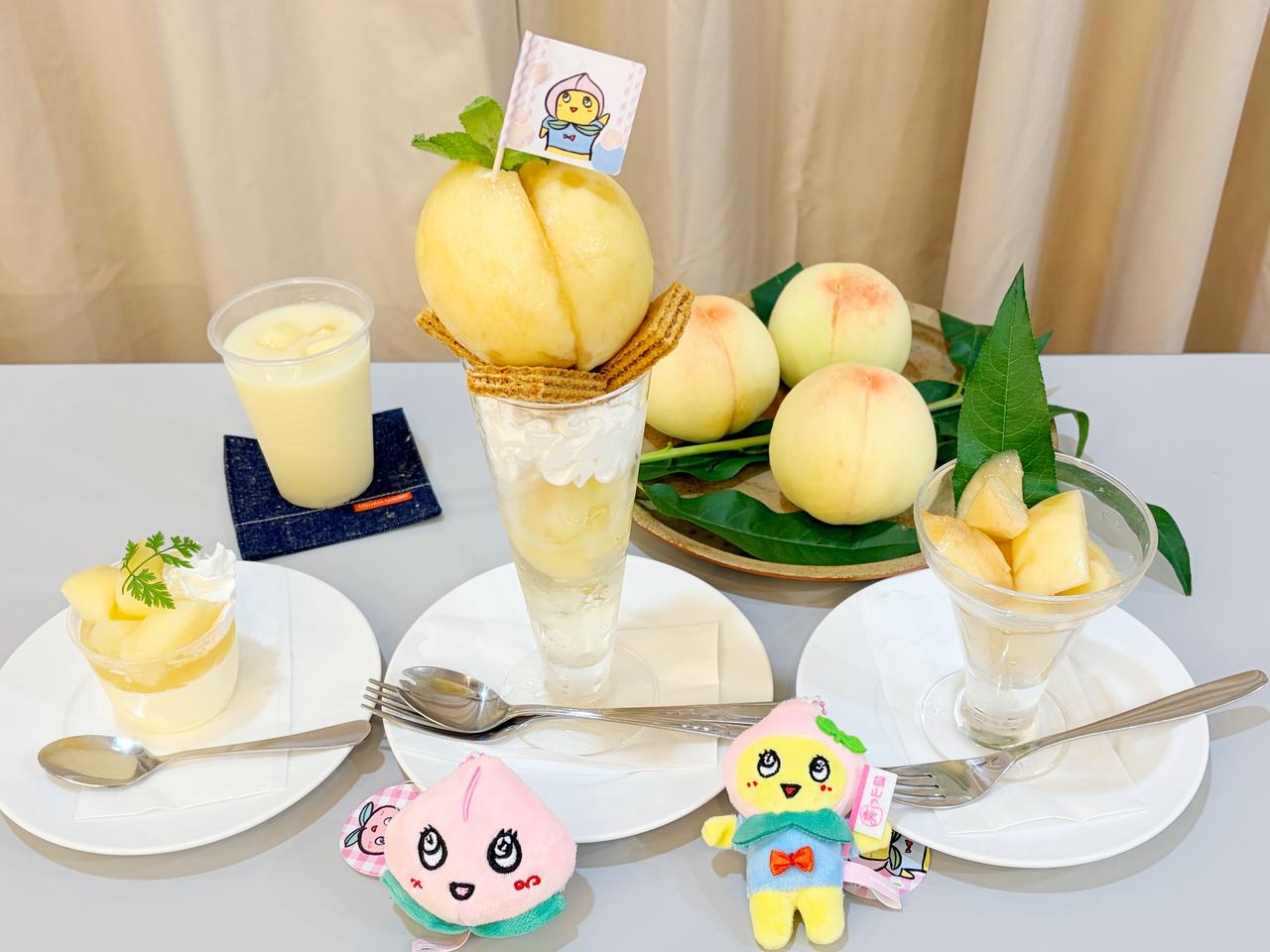 画像2: ふなっしーも脱帽⁈岡山の白桃を丸ごとパフェで♡