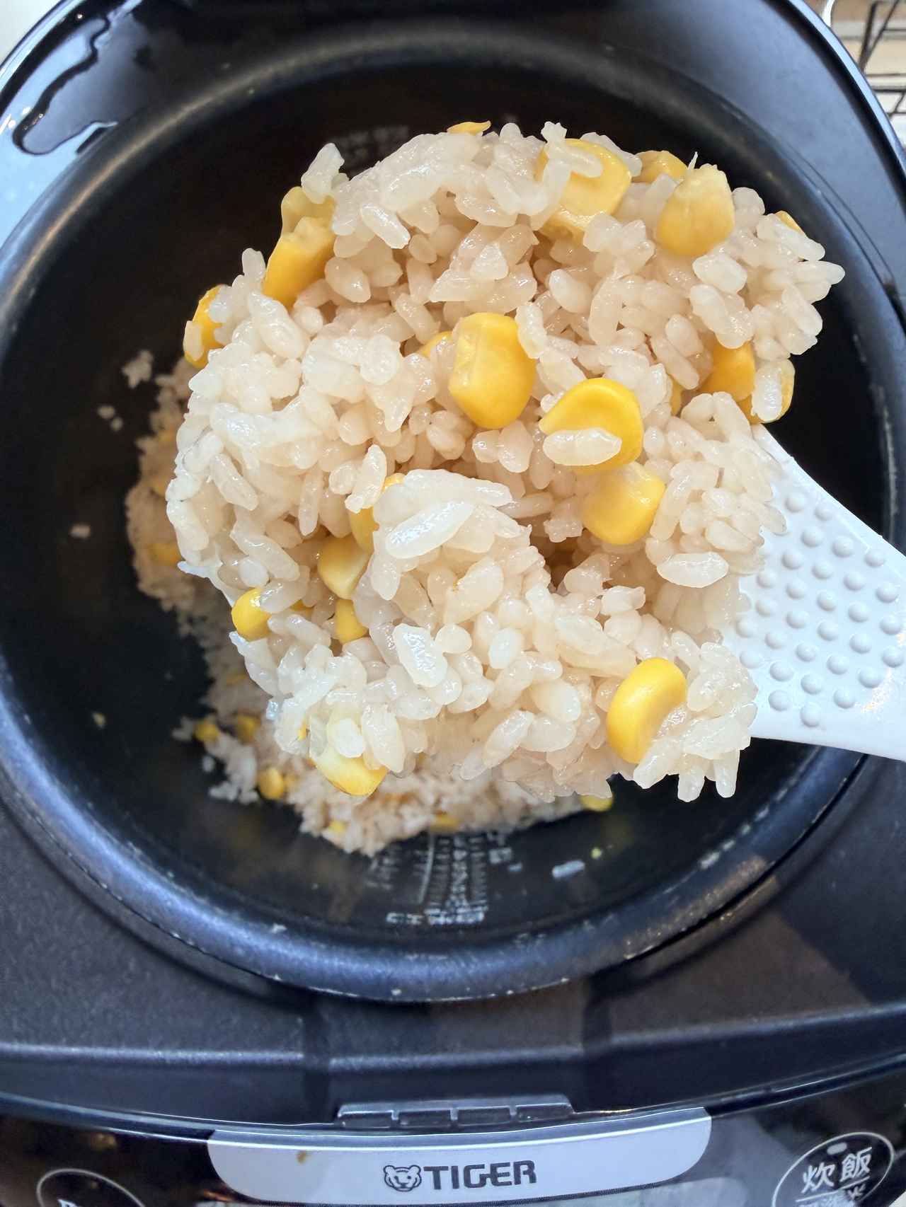 画像: とうもろこし茶飯ごはん