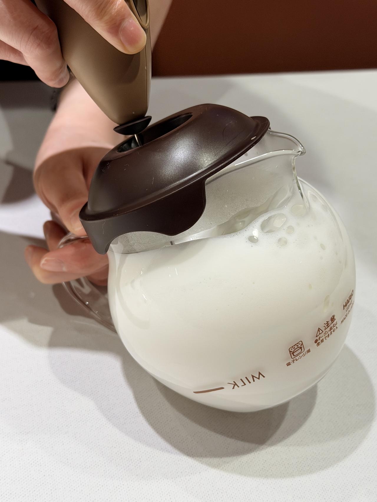 画像: 温めたミルクを使用するのがコツ!