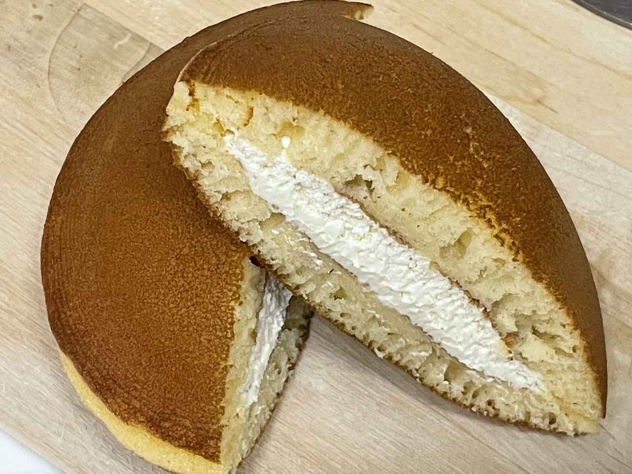 画像2: 【モンテール新作】至福のひんやり和スイーツ♡沖縄バニラ香る「ふんわりどら焼」が限定登場！