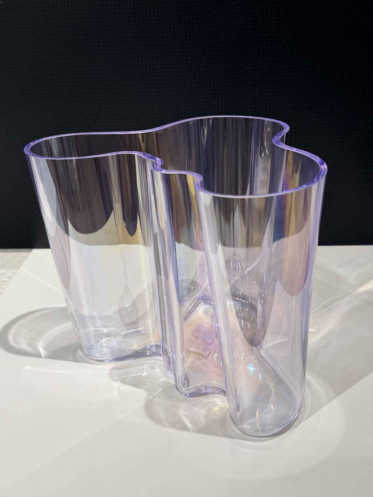画像4: アルヴァ・アアルトの不朽の名作が90周年♡イッタラから記念コレクション「AALTO BUBBLE VASE」登場