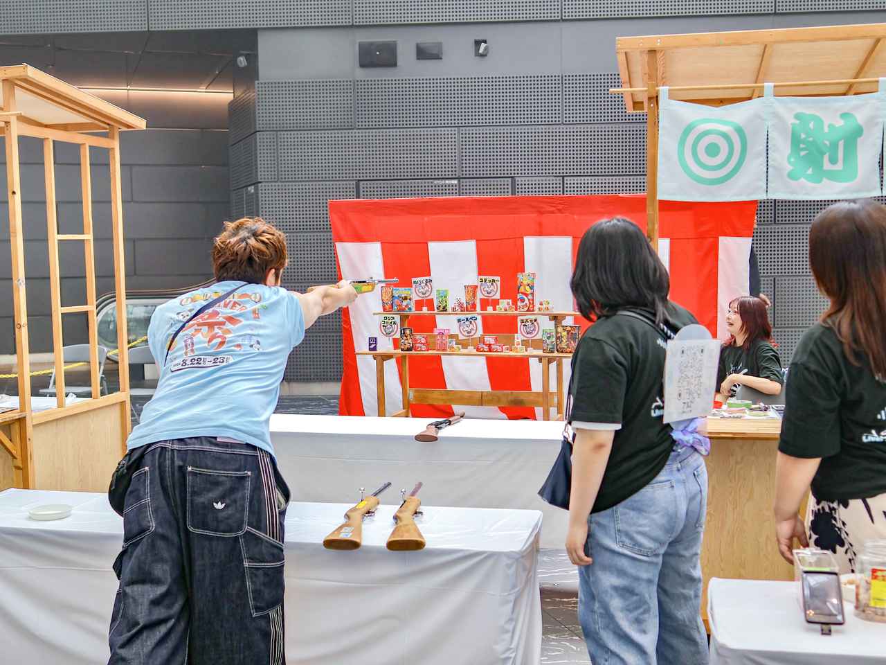 画像1: 屋台&キッチンカーでライバーと直接交流!