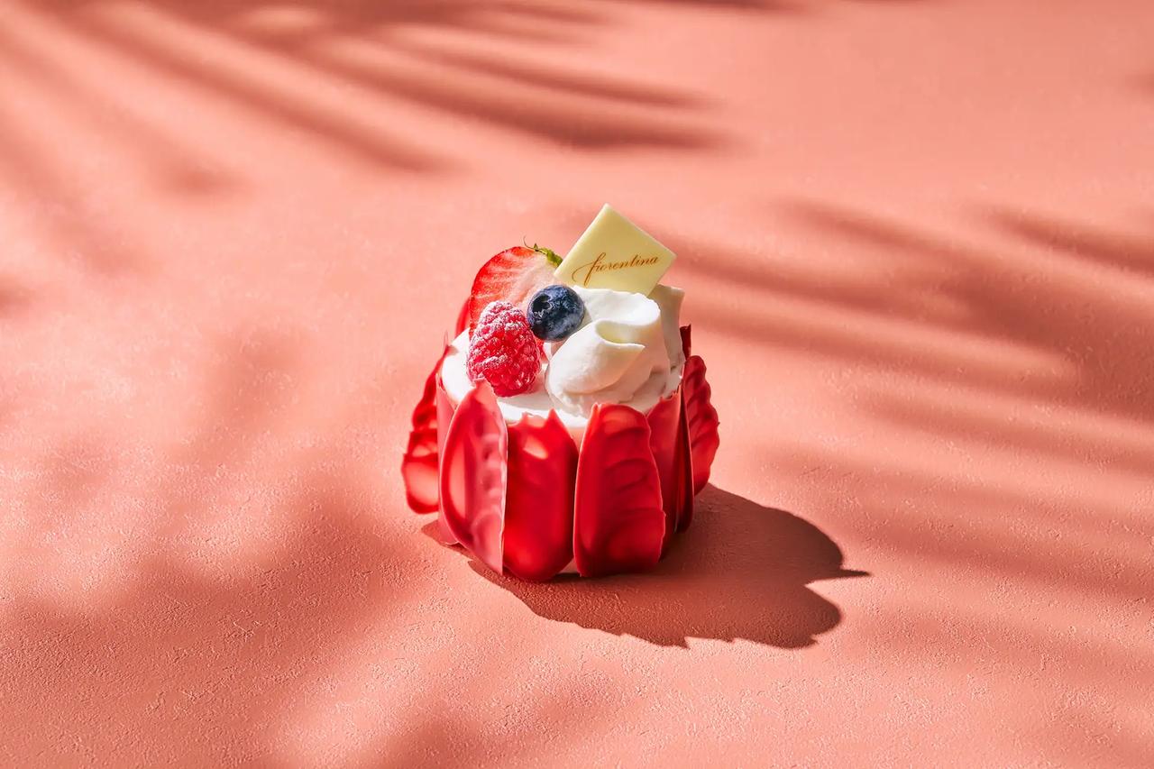 画像: グランド プレミアム ショートケーキ ミックスベリー 価格:2,200円(税込) via text - ここをクリックして引用元(テキスト)を入力(省略可)