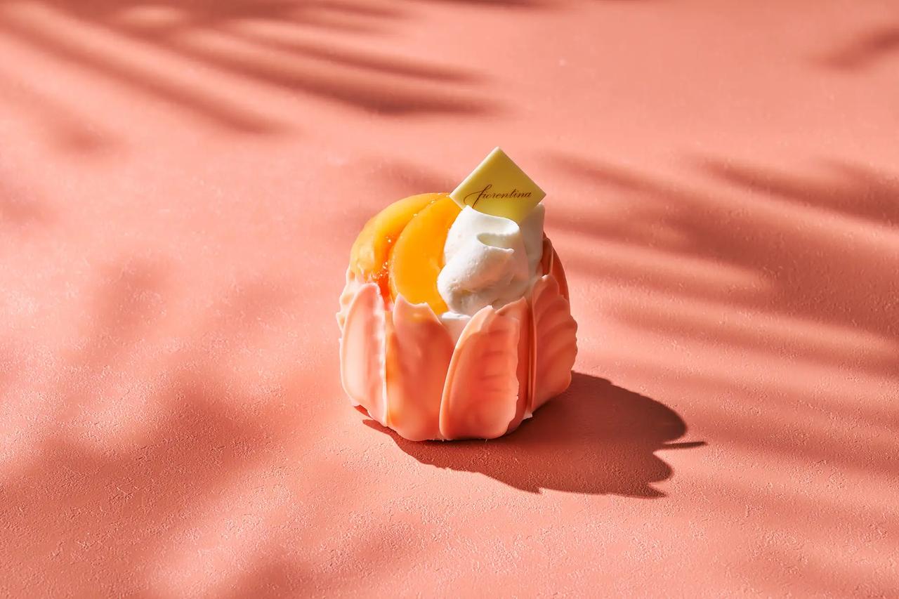 画像: グランド プレミアム ショートケーキ ピーチ 価格:2,200円(税込)