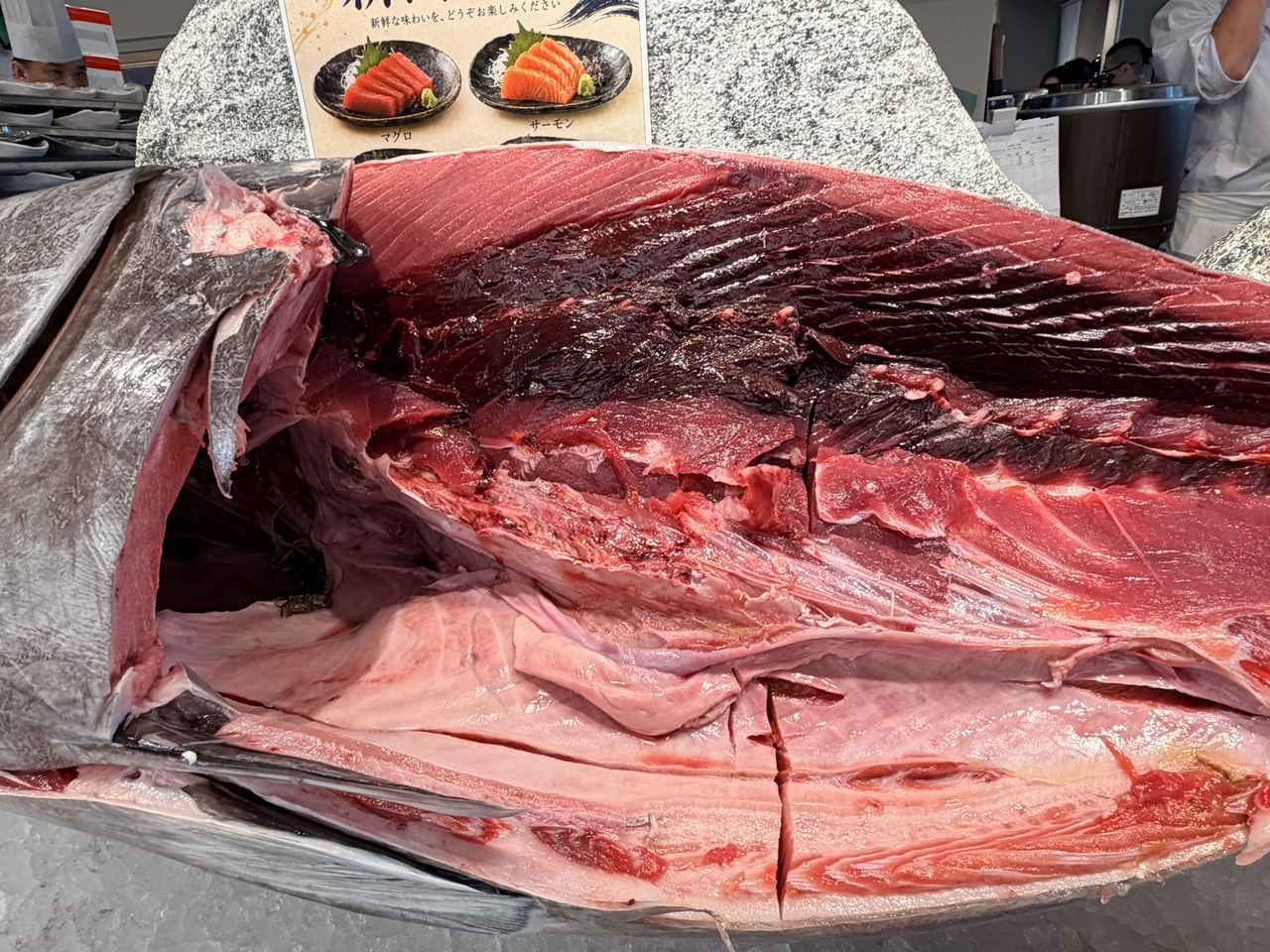画像29: 銀座でタラバガニ・A5和牛・フグが食べ放題♡日本最大級の海鮮ビュッフェ「銀座四海」オープン