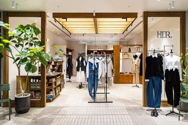 画像6: セレクトショップ「HER.」の新店舗がNEWoMan新宿にオープン。タイムレスな美しさを纏う限定アイテム＆豪華ノベルティをご紹介