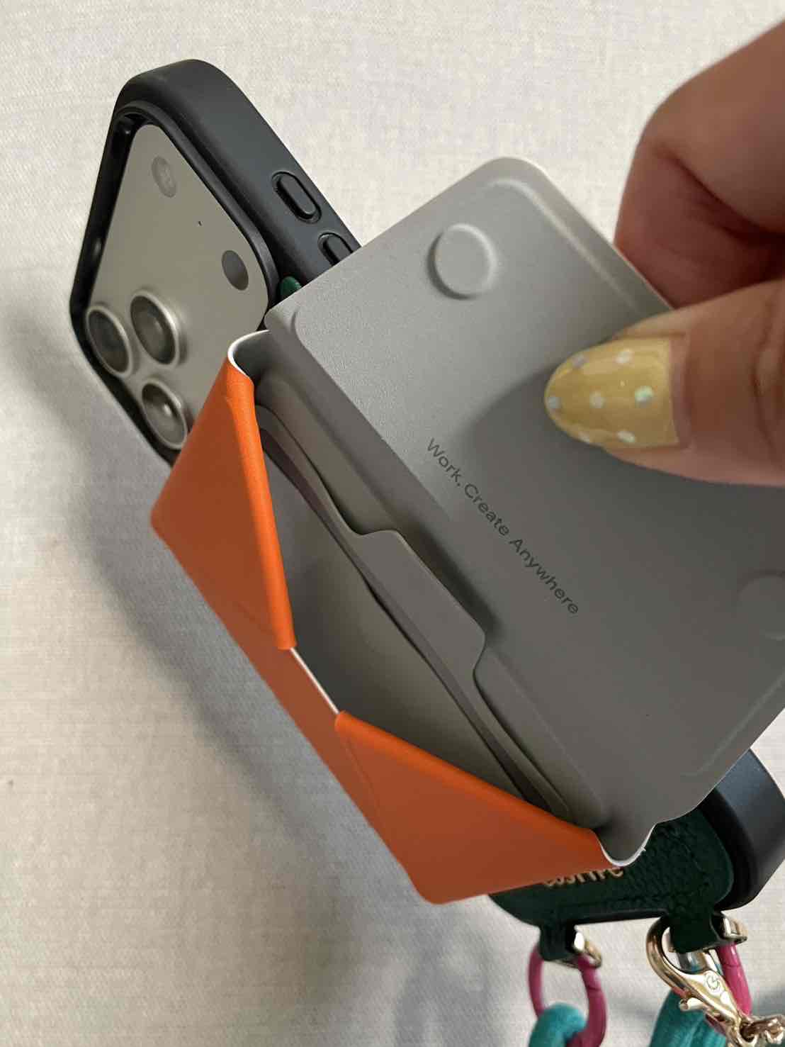 画像7: スマホのスマート化♡MOFTの多機能カードケース＆スタンドで叶えるミニマルな毎日