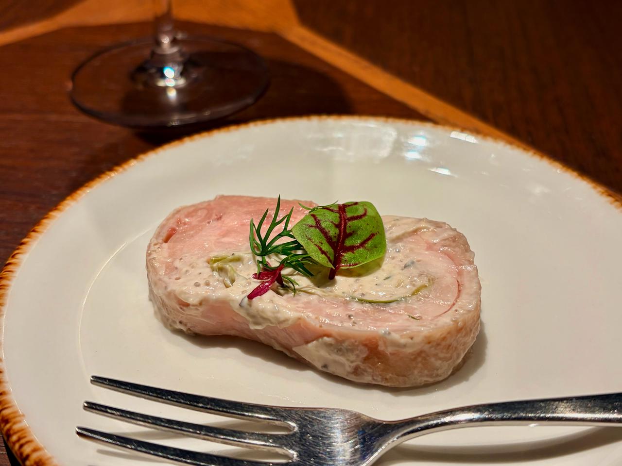 画像: やんばる鶏のコンフィ