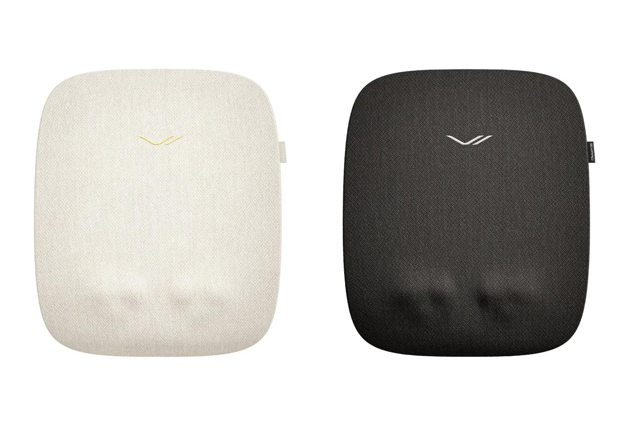 画像: Recovery Massager [Seat Type S]（リカバリーマッサージャー　シートタイプ S） 価格　　：税込19,800円 発売日　：2026年9月1日 カラー　：ベージュホワイト、ブラック 対象部位：肩（肩甲骨下部）・背中・腰 セット品：本体、専用ACアダプター、専用充電用USBケーブル 材質　　：本体カバー（表）　ポリエステル 本体カバー（裏）　ポリエステル、ポリウレタン コントローラー　ABS樹脂、PET 医療機器認証番号：308AGBZX00011000