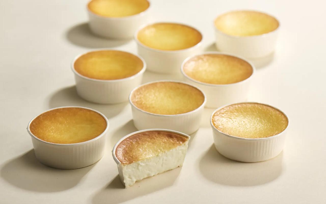 画像: クリーミーベイクドチーズケーキ 価格:1,296円(税込)/3個入 保存方法:冷蔵 消費期限:約5日