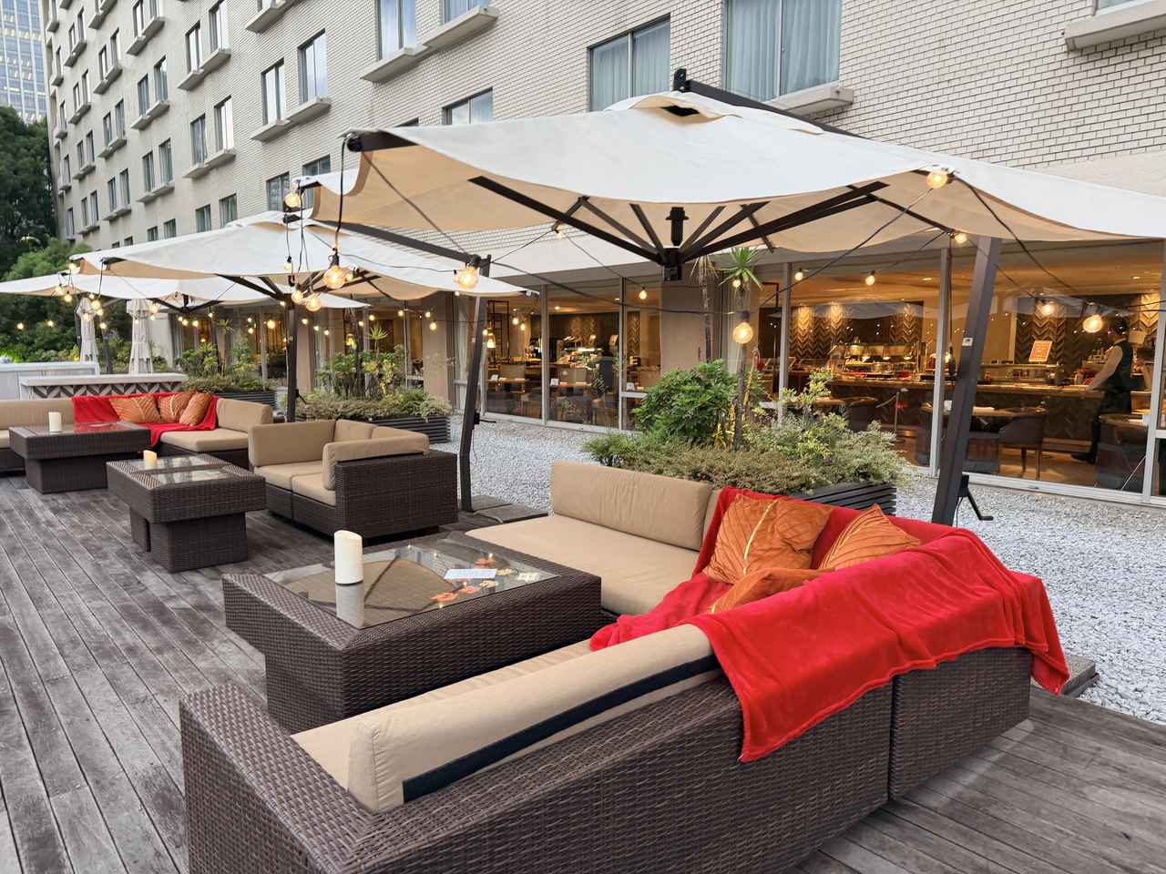 画像10: 【絶景×美食】東京タワーと紅葉のコラボ東京プリンスホテル「TOKYO RED TERRACE」で味わう特別なお月見&秋の夜長