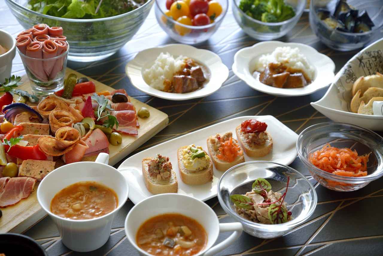 画像: 秋のランチ&スイーツビュッフェ | 東京のホテルならホテル椿山荘東京。【公式サイト】